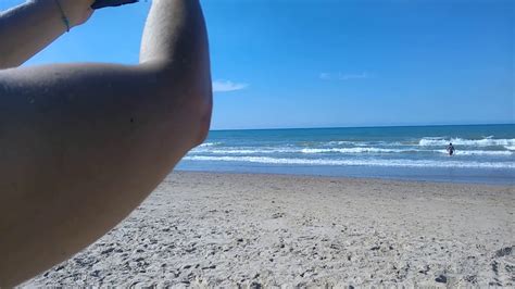 donne nudiste|Donne In Spiaggia Nudisti Porn Videos .